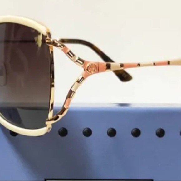 Gucci Ivory Frames / Sunglasses - Picture 4 of 7